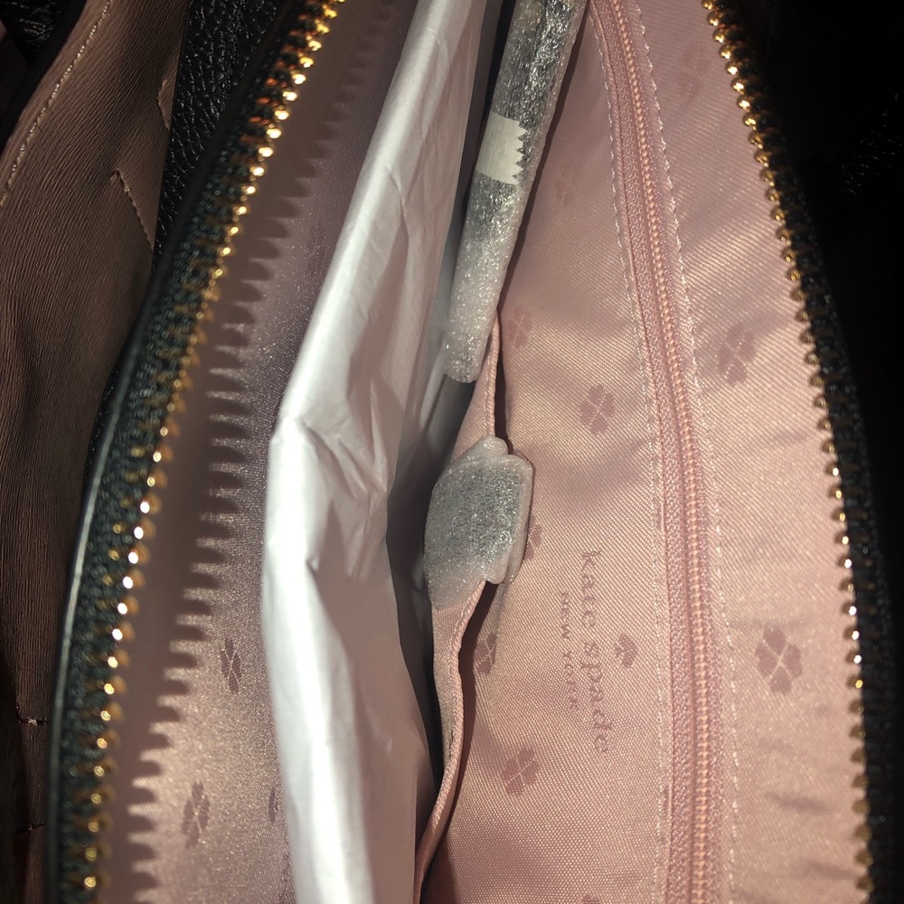 Kate Spade Margaux Spade Stud - Picture 6 of 7